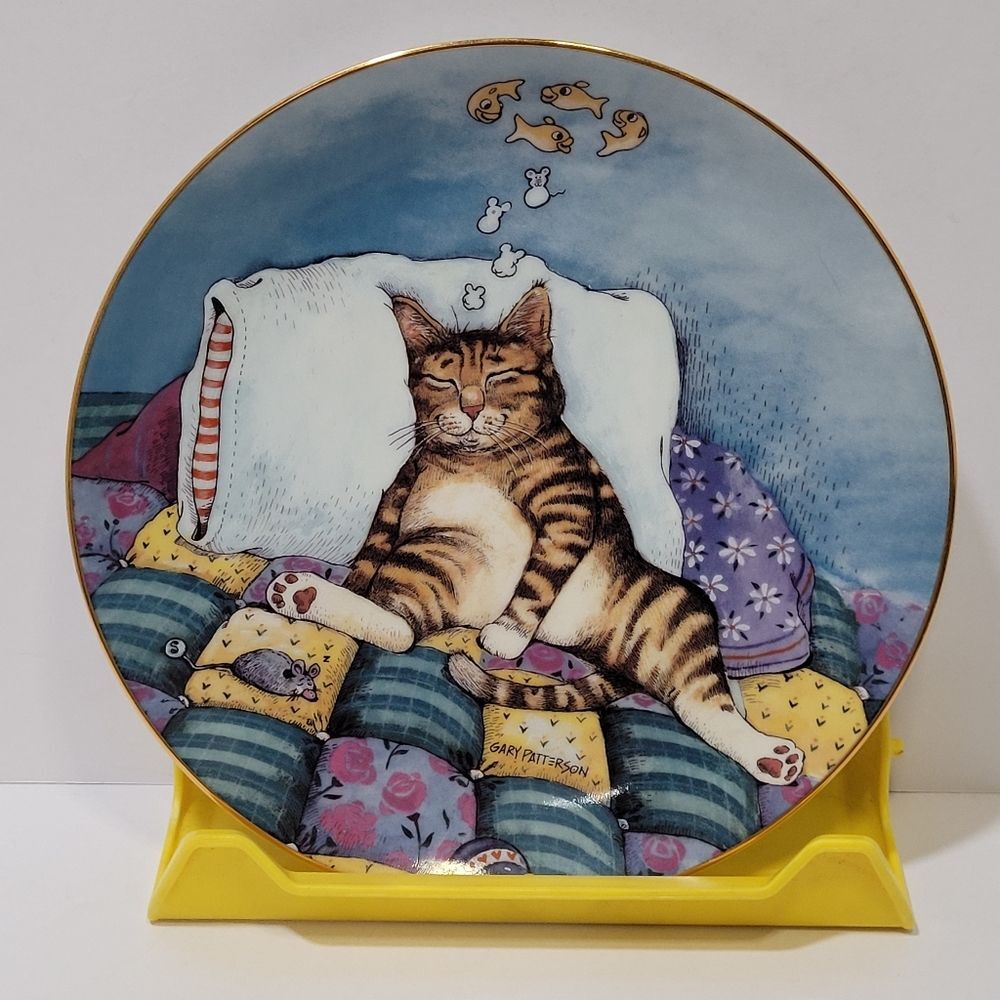 Danbury Mint 1992 Cat Nap Comical Cat Collector Plate